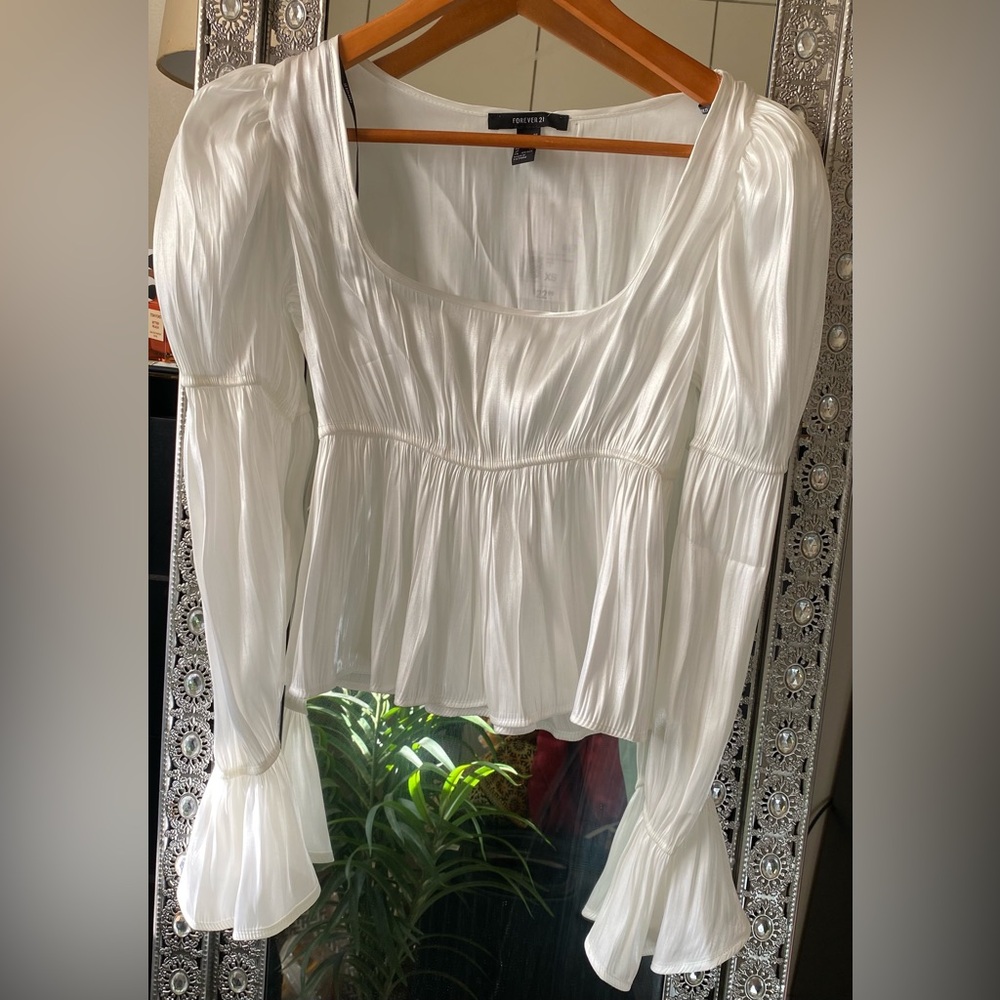Forever 21 White Peasant Blouse
